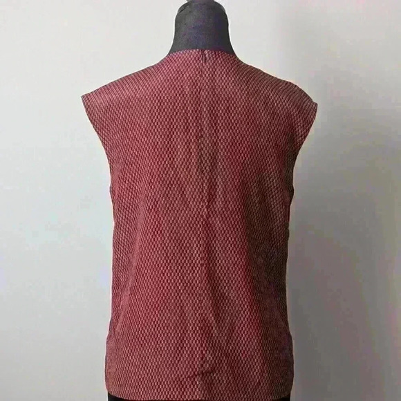 Armani Exchange Blouse -- Size XS -- Burgundy, Eyelet Detail Front, 100% Silk - Picture 5 of 5